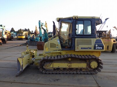 KOMATSU  D31PX-22