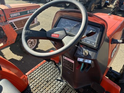 Máy cayd KUBOTA GT-3