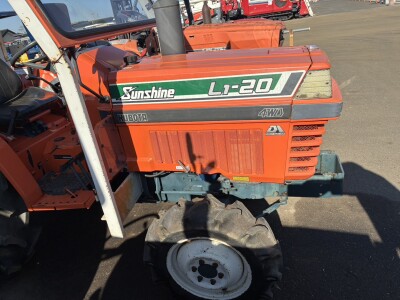 Máy cày KUBOTA L1-20