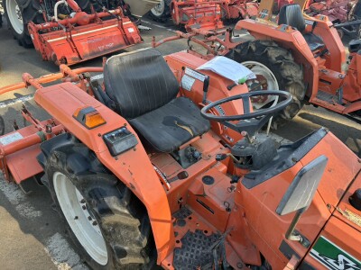 Máy cày KUBOTA L1-20D