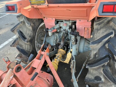 Máy cày KUBOTA L1-24D