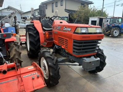 Máy cày KUBOTA L1-325D