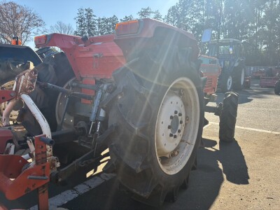 Máy cày KUBOTA L1-345D