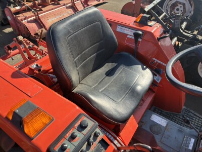 Máy cày KUBOTA ZL1-235