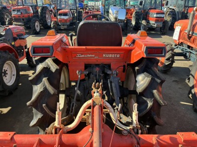 Máy cày KUBOTA ZL1-235