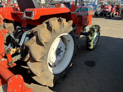 Máy cày KUBOTA Zl1-245