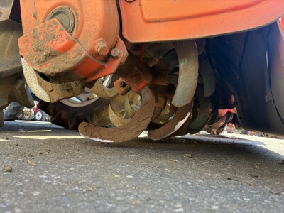 Máy cày KUBOTA Zl1-245