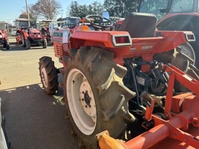 Máy cày KUBOTA Zl1-245