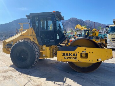 Lu rung SAKAI SV512D