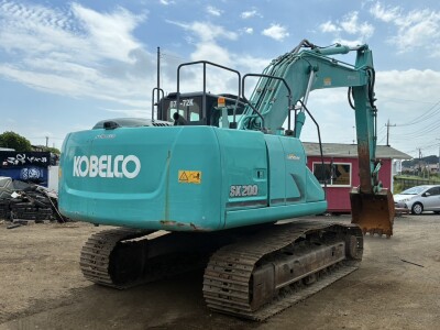 Máy xúc bánh xích KOBELCO SK200-9 đời máy 2015