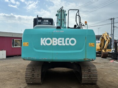 Máy xúc bánh xích KOBELCO SK200-9 đời máy 2015