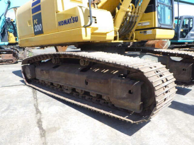 Máy xúc bánh xích KOMATSU PC200-10 đời máy 2014