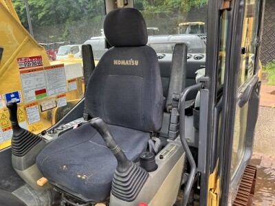 Máy xúc bánh xích KOMATSU PC200-8N1 đời máy 2013