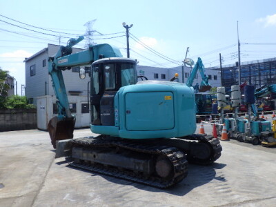 Máy xúc bánh xích KOBELCO SK130UR-2