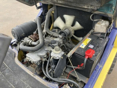 KOMATSU FD25LT-12