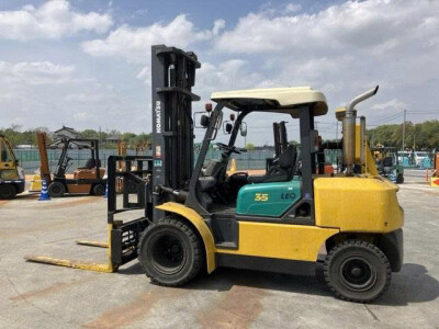 KOMATSU FD35T-8