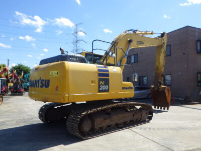 Máy xúc bánh xích KOMATSU PC200-10 đời máy 2013