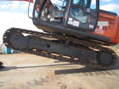 Máy xúc HITACHI ZX120-3 ,  sản xuất năm 2012