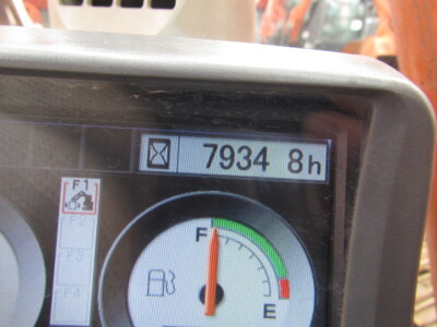 Máy xúc HITACHI ZX200-3 ,  sản xuất năm 2013