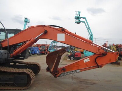 Máy xúc HITACHI ZX200-3 ,  sản xuất năm 2013