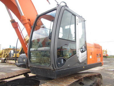 Máy xúc HITACHI ZX200-3 ,  sản xuất năm 2012