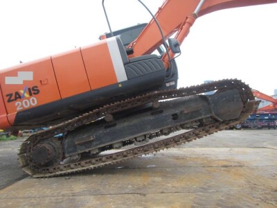 Máy xúc HITACHI ZX200-3 ,  sản xuất năm 2012