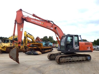 Máy xúc HITACHI ZX200-3 , sản xuất năm 2013